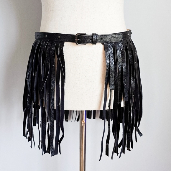 BCBGMaxazria, Black Fringe Vegan Leather Studded Statement Belt, Size Medium - Picture 12 of 12